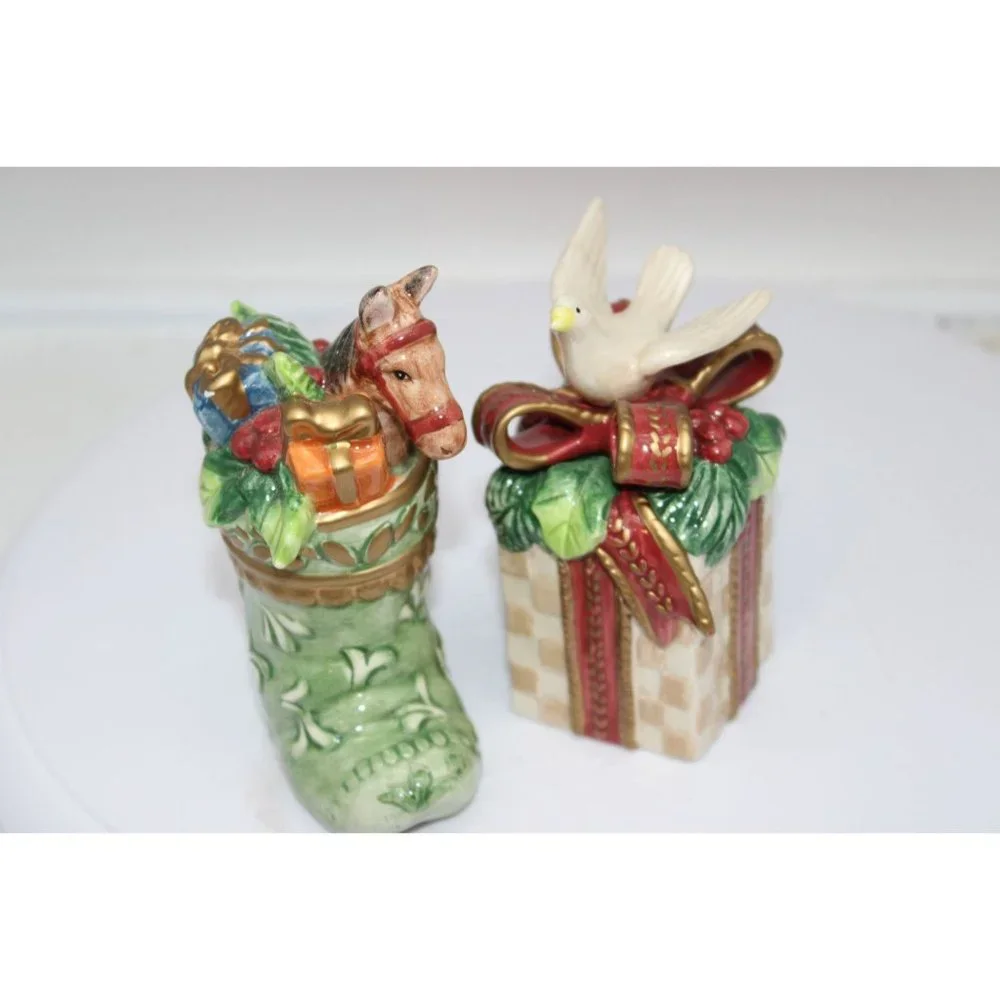 Salt & Pepper Shakers - Fitz & Floyd Gregorian Horse in Stocking & Dove on Gift